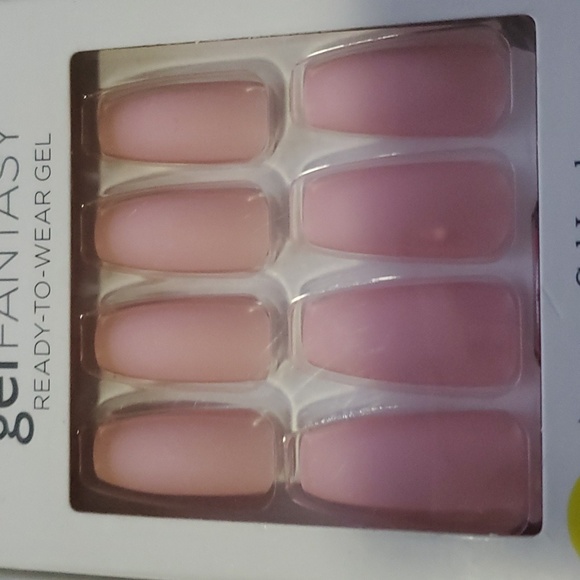 Nails - Picture 4 of 6